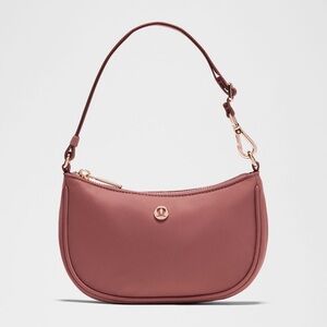 Lululemon NWT City Essentials Mini Shoulder Bag Dusk Rose Gold